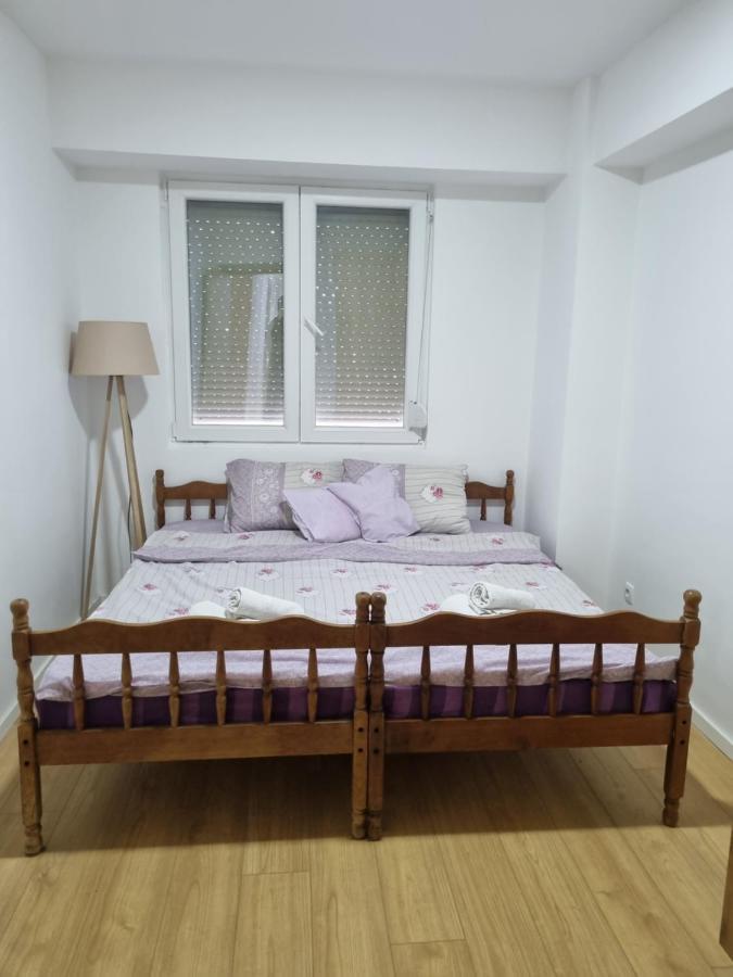 Appartamento Golden Sun Skopje Esterno foto