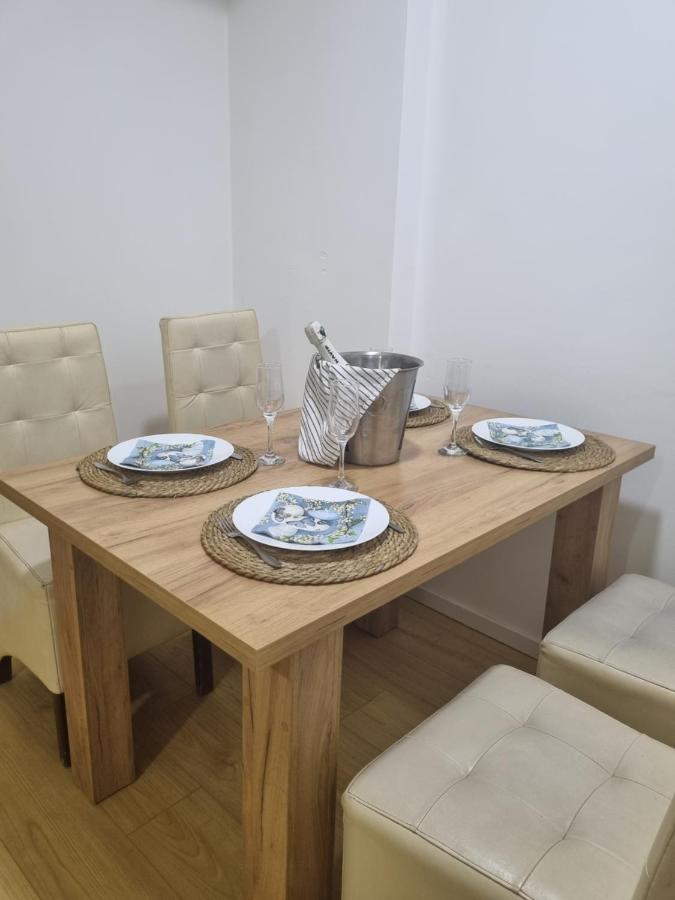Appartamento Golden Sun Skopje Esterno foto